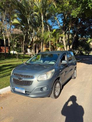CHEVROLET SPIN 1.8 LT 8V FLEX 4P AUTOMÁTICO CHEVROLET SPIN 1.8 LT 8V FLEX 4P AUTOMÁTICO
